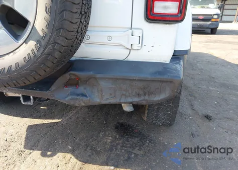 2018 Jeep Wrangler Unlimited Sahara 4X4 из США, поврежденный, VIN 1C4HJXEG3JW175226